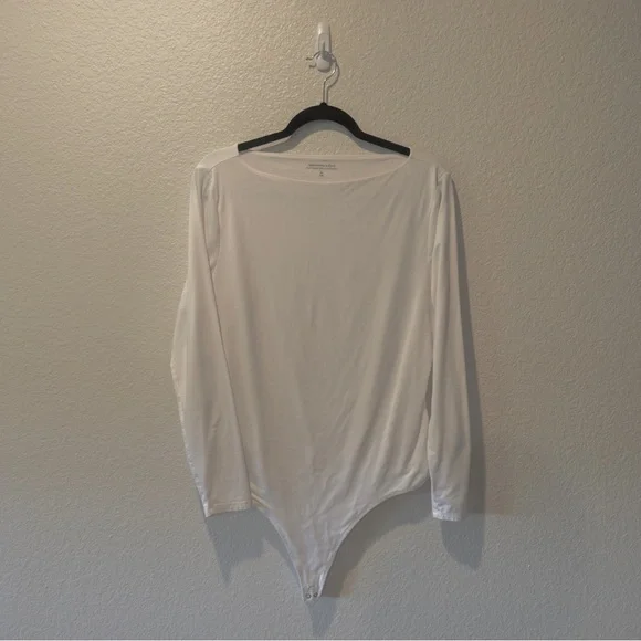 NWOT Abercrombie Long-Sleeve Cotton-Modal Slash Bodysuit in White XL - Picture 3 of 3